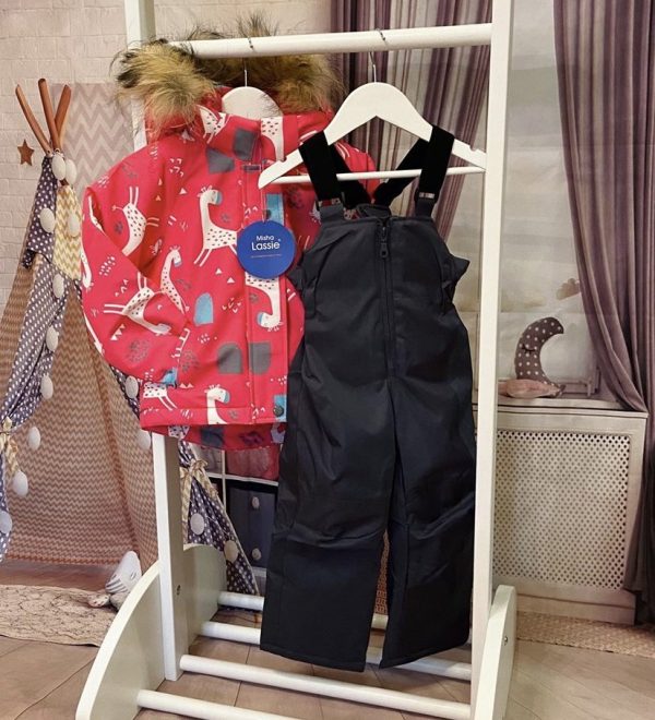 Костюм (полукомбинезон и куртка) для девочки зимний